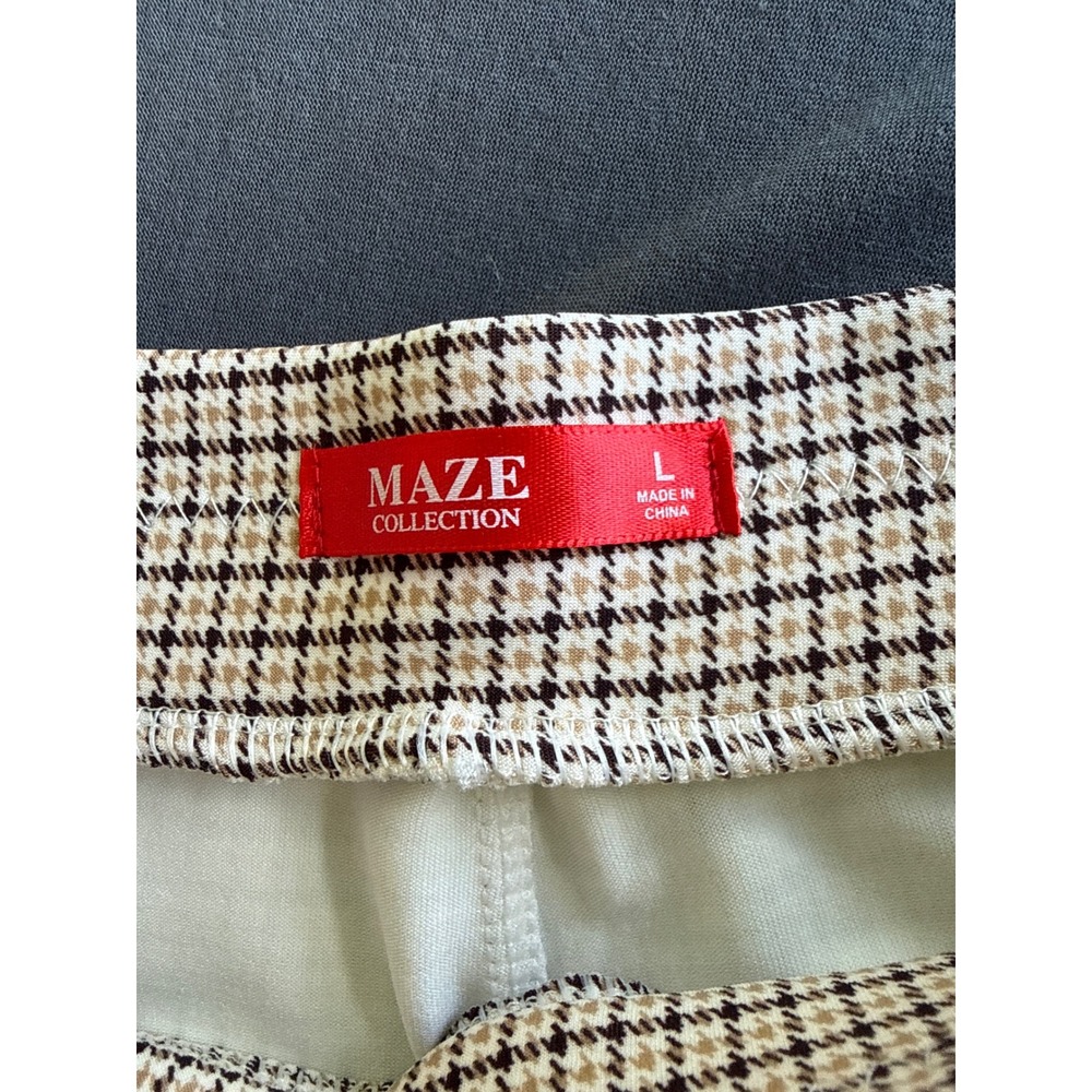 Maze Collection Scuba Slimming Plaid Pull On Pants Tan Black Size L - Picture 3 of 7